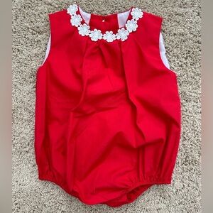 EUC The Beaufort Bonnet Co 12-18m Primland Play Bubble Daisy - Richmond Red